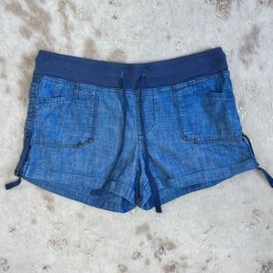 EUC Gap Chambray Soft Sweatpant Waist Band Pull On Shorts Size 6 💗